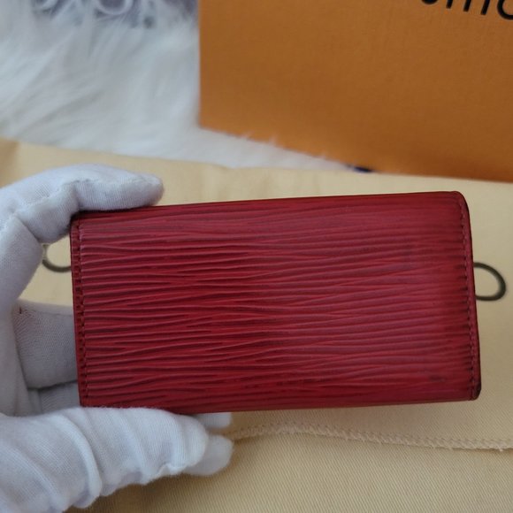 Authentic Louis Vuitton Epi Leather 4 Key Holder  - Red - Picture 3 of 12